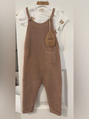 NWT Rabbit & Bear organic cotton chunky knit overalls
